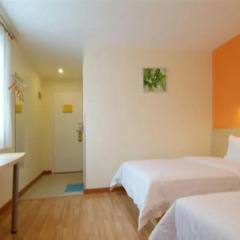 Отель 7 Days Inn Haiyin East Lake Metro Station Branch комната для гостей фото 3