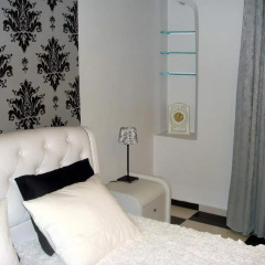 Отель Spot Inn Town Hall Apartament комната для гостей фото 3