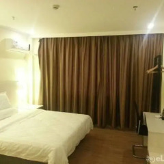 Отель Loft Inn Xihe Passenger Transportation Center комната для гостей фото 5