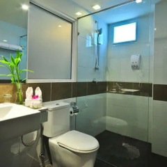 The Ashlee Plaza Patong Hotel & Spa ванная фото 2