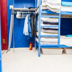 My Friends on Kurskaya hostel спортивное сооружение