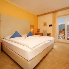 Hotel Ultenerhof Лагундо комната для гостей