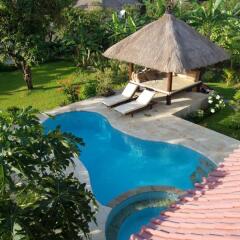 Villa Beranda Kecil Private Garden Swimming Pool And Housekeeper