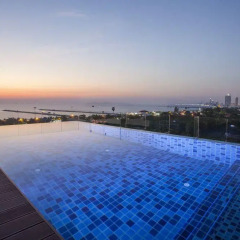 Отель Long Beach Holiday бассейн