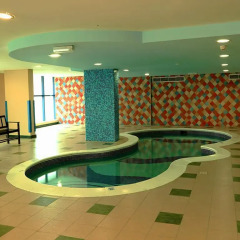 Отель Arcadia Hotel Suites ОАЭ, Шарджа - отзывы, цены и фото номеров - забронировать отель Arcadia Hotel Suites онлайн бассейн фото 2