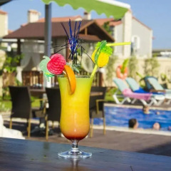 Alacati Pupil Hotel Чешме бассейн фото 3