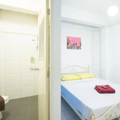 Отель Sleep Sheep Phuket Hostel Таиланд, Пхукет - отзывы, цены и фото номеров - забронировать отель Sleep Sheep Phuket Hostel онлайн комната для гостей фото 4