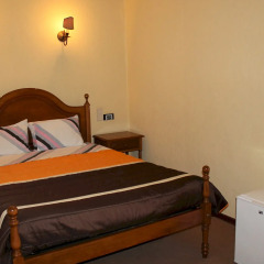 Отель Residencial Vale Formoso сейф в номере