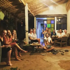 Ozone Hostel Ланта гостиничный бар