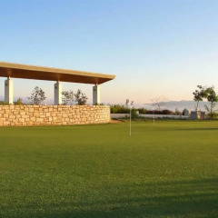 Отель Capital Coast Resort & Spa спортивное сооружение