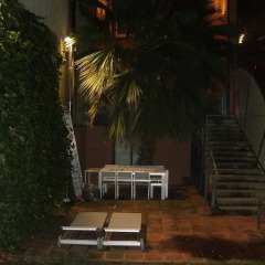 Отель Casa Con Piscina Y Bbq En Centro Ciudad Барселона