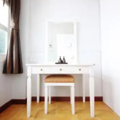 Отель Feung Nakorn Balcony Rooms and Cafe Бангкок удобства в номере фото 2