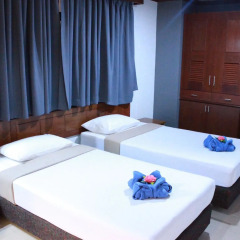 Отель The Little Mermaid Guesthouse & Restaurant комната для гостей фото 4