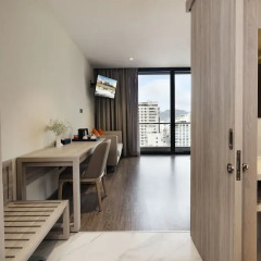 The Art Nest Hotel Nha Trang сейф в номере