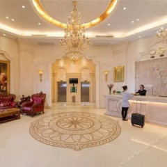 Vienna Hotel интерьер отеля