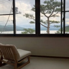 Отель Lake Side Inn Fujinami Яманакако комната для гостей фото 5