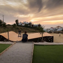 Aktion Ericeira Surf Hostel фото 3