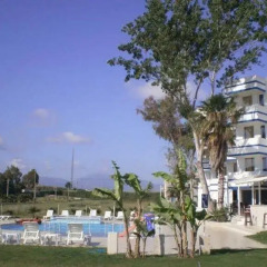 Skys Hotel