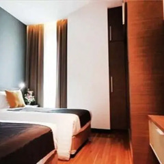 Отель Vertical Suite Бангкок сейф в номере