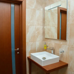 Гостиница Aristokrat Hotel в Красноярске отзывы, цены и фото номеров - забронировать гостиницу Aristokrat Hotel онлайн Красноярск ванная