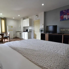 Апартаменты 101 Sukhumvit 22 Service Apartment Бангкок удобства в номере