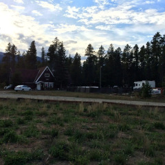 Отель Rocky RV Park and Campground спортивное сооружение