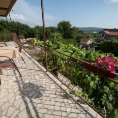 Отель Pavićević Черногория, Тиват - отзывы, цены и фото номеров - забронировать отель Pavićević онлайн балкон