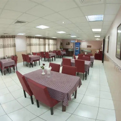Отель Tulip Inn Hotel Apartments ОАЭ, Аджман - отзывы, цены и фото номеров - забронировать отель Tulip Inn Hotel Apartments онлайн питание фото 2