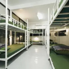 Mint Hostel парковка