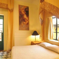 Отель Trocadero Suites комната для гостей фото 2