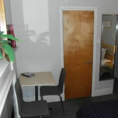Отель Amherst Brighton сауна