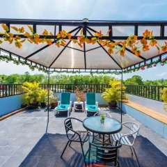 Отель Little Hill Phuket Resort