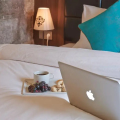 Sirehan Hotel в номере