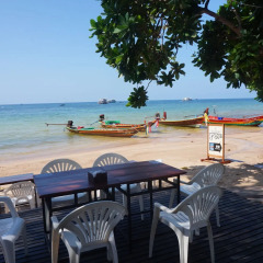 Отель Goodtime 4P Resort пляж