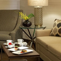 Отель Cambridge Suites Toronto Канада, Торонто - 1 отзыв об отеле, цены и фото номеров - забронировать отель Cambridge Suites Toronto онлайн спа