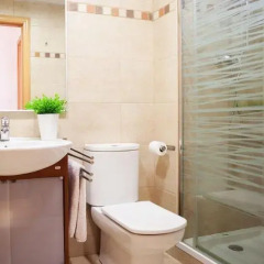 Апартаменты Feelathome Marquet Beach Apartments ванная