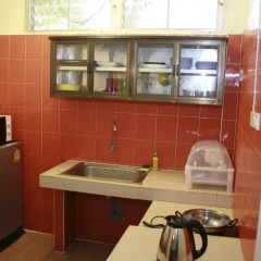 Отель Miggy Guest House Adults Only Бангкок в номере