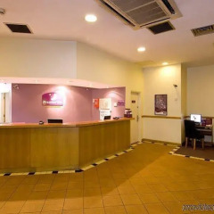 Отель Premier Inn Manchester City Centre - Portland Street Великобритания, Манчестер - отзывы, цены и фото номеров - забронировать отель Premier Inn Manchester City Centre - Portland Street онлайн интерьер отеля
