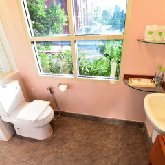 The Little Alley Boutique Hotel ванная