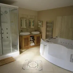 Отель Grovewood House ванная