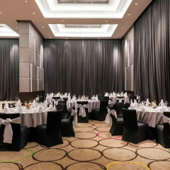 Отель Novotel Bangkok Ploenchit Sukhumvit фото 2
