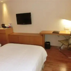 Jovenstars Hotel удобства в номере