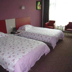 Отель Motel 168 North Tianhe Road комната для гостей фото 3