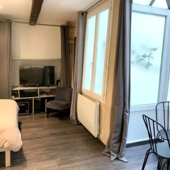 Апартаменты Lovely studio heart of Le Marais Париж комната для гостей фото 4