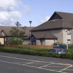 Отель Premier Inn Glasgow - Cumbernauld парковка