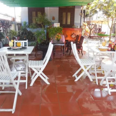 Отель Milk Fruit Homestay Хойан бассейн