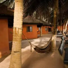 Отель Oasis Beach Resort