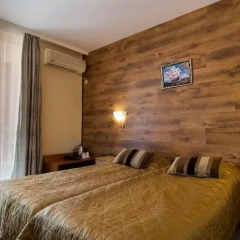 Отель Family Hotel Venera Болгария, Свети Влас - отзывы, цены и фото номеров - забронировать отель Family Hotel Venera онлайн сейф в номере