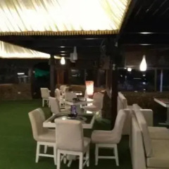 Отель Seashore Homes гостиничный бар