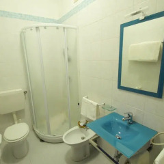 Atlantico Palace Hotel Кьянчиано Терме ванная